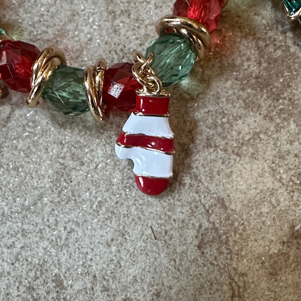 Festive Holiday Charm Bracelet - Picture 4 of 7